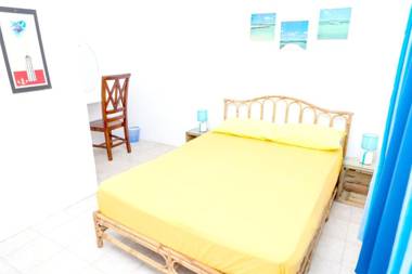 3 bedrooms villa at Pamplemousses 800 m away from the beach with private pool enclosed garden and wifi