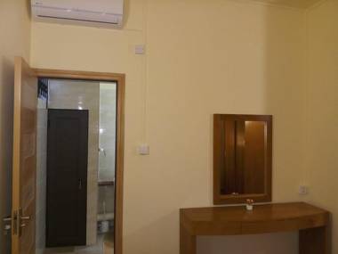 The Monalysa Suites & Residence