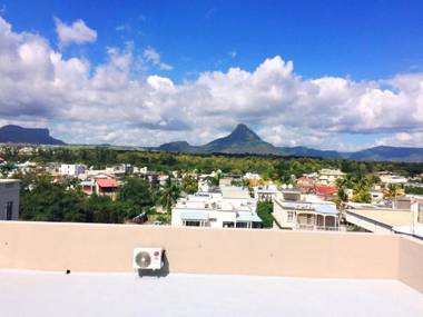 West Front One No 4 with Seafront Beachfront Licensed By Tourism Authority 14977