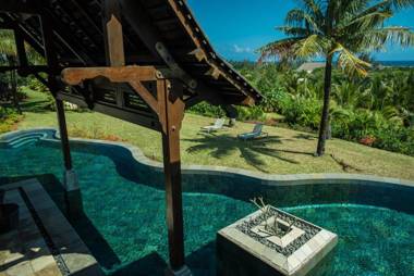 Villa Solara by Oazure