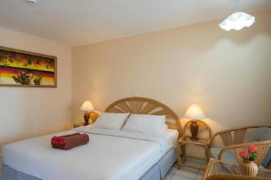 Paradise Island Resort & Spa