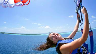 Sun Island Resort & Spa