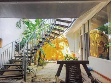 Noovilu Suites Maldives