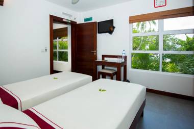 Ariston Dhangethi Inn