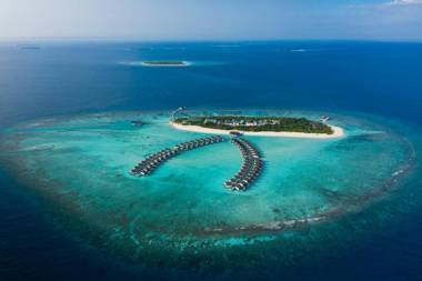 Mӧvenpick Resort Kuredhivaru Maldives