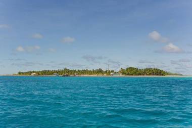 Riveli Retreat Mathiveri