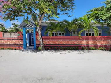 Royal Beach Dhigurah