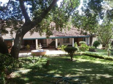 Annie's Lodge Lilongwe Area 10