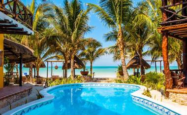 Holbox Dream Beachfront Hotel