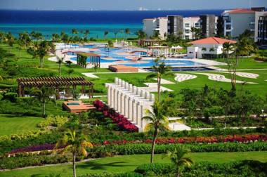 Mareazul Beach Front Resort Playa del Carmen