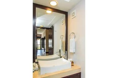 Aldea Thai by Moskito