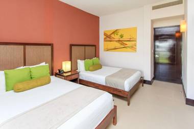 Aldea Thai by Moskito