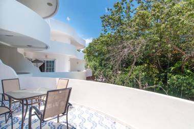 Lovely 4BR Condo in the Heart of Playa del Carmen!