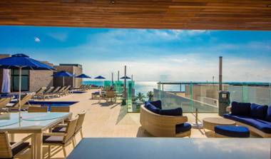 *Brand New* One Bedroom Condo behind Mamitas Beach