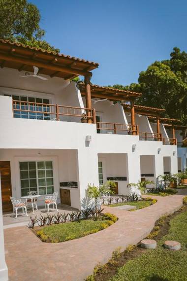 Solez Zihuatanejo