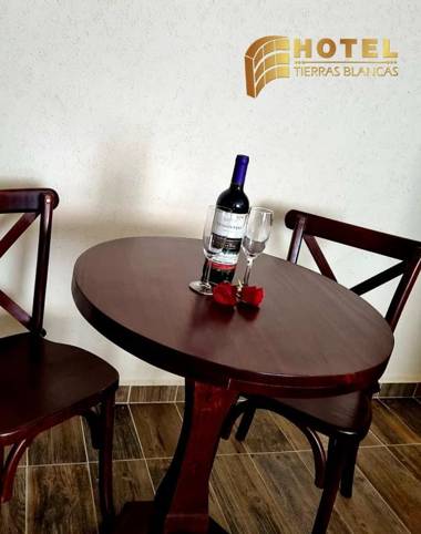 Hotel Tierras Blancas