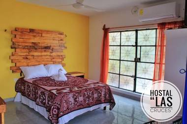 Hostal Las Cruces