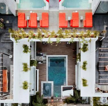 Kings Mansion for 26 guests!