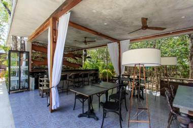 Where Art & Jungle Meet Luxury in Tulum by Moskito