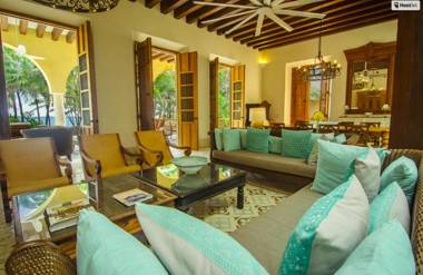 All inclusive Villa in Sian Kaan- Meals Cooks & butler included!