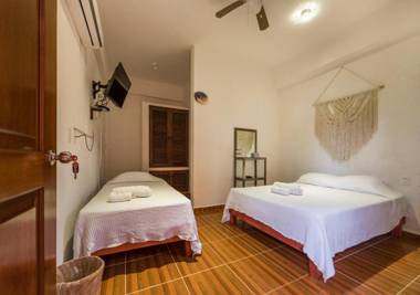 Itza La Veleta Tulum