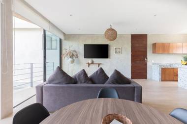 Balba Condos by Lockey