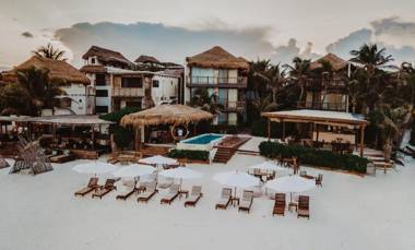 Akkuun Tulum - Adults Only
