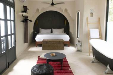 Moroccan vacation home for 16 guests!