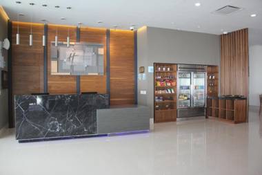 Holiday Inn Express & Suites Silao Aeropuerto Terminal an IHG Hotel