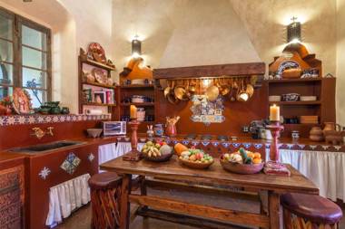 Hacienda Las Amantes