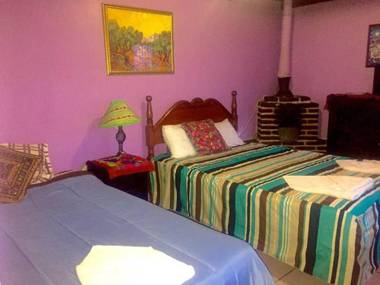 Cozy Big Bungalow Close To Downtown