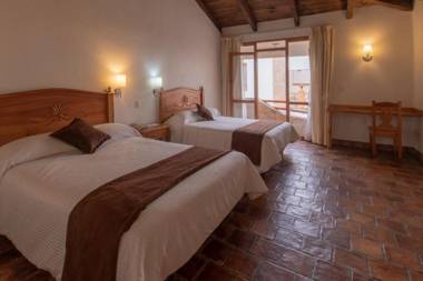 Plaza Magnolias Suites