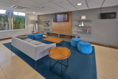 City Express Queretaro Jurica