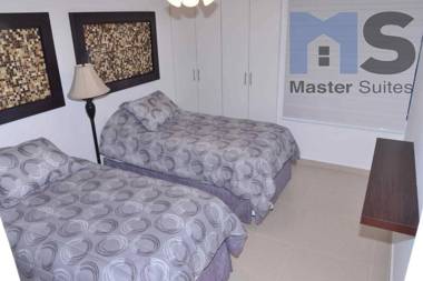 Moderna Suite Alberca Ubicadísima Av Bernardo Quintana 9A