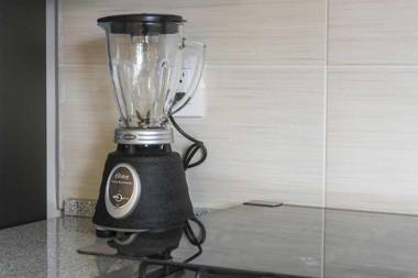 Suite lujo y comodidad 150MB Home Office Céntrico El Prado C12