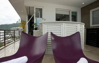 Pinnacle Resorts 180