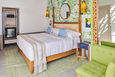 Hotel Luxury Patio Azul