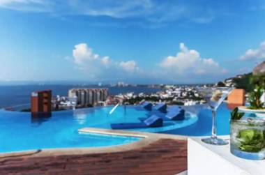 Luxury condos at Pinnacle Resorts