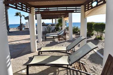 Luna Blanca Two Bedroom Unit by Kivoya