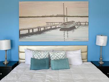 Admire Sea View From a Stunning Condo by Premium