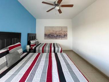 Admire Sea View From a Stunning Condo by Premium