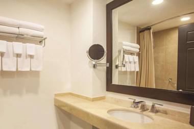 La Quinta by Wyndham Poza Rica