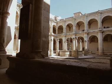 Andaina Youth Hostel