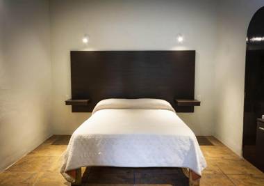 Hotel Allende Morelia by DOT Light