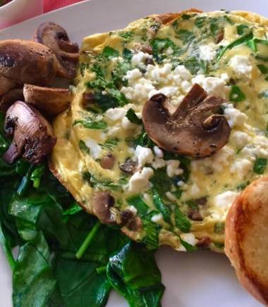 Ochenta Y Dos Bed & Breakfast & Spa