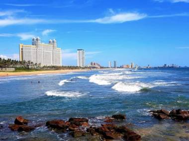 Brujas Tower Beach Resort