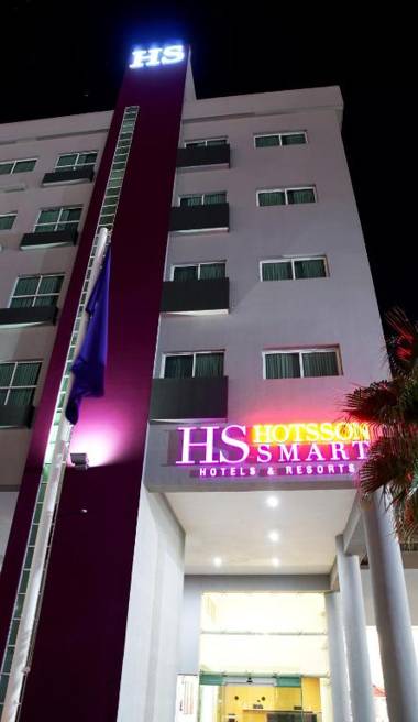 HS HOTSSON Smart León Centro Max