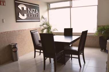 Hotel Niza Zona Piel