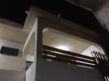 Apartamento con cochera centro de la ciudad.