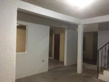 Apartamento con cochera centro de la ciudad.